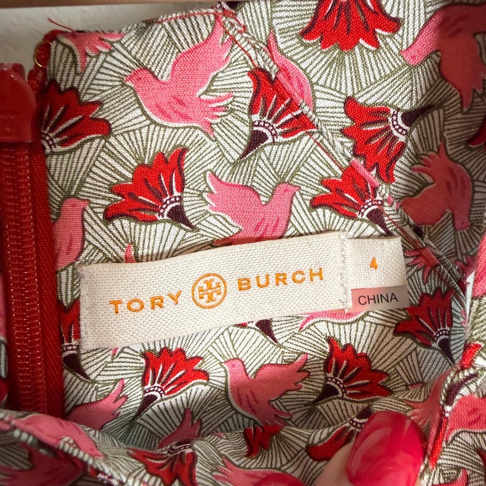 Tory Burch Pink Red Bird Floral 100% Silk Shift Dress Size 4 12151415 Sleeveless - Picture 3 of 10